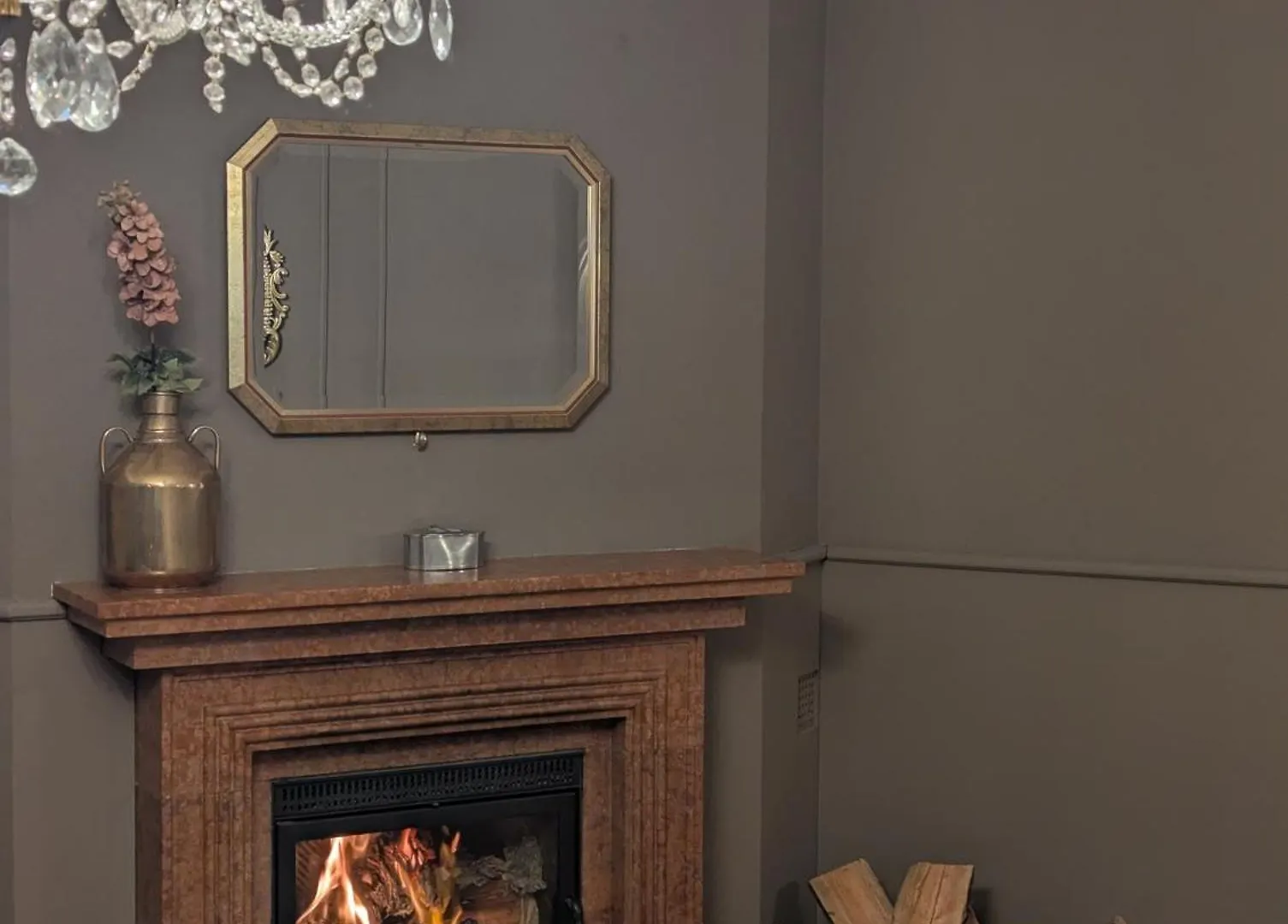 Kamin Suite Schonau an der Brend