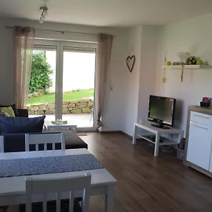 Apartment Ruhige In Der Rhoener, Schönau an der Brend